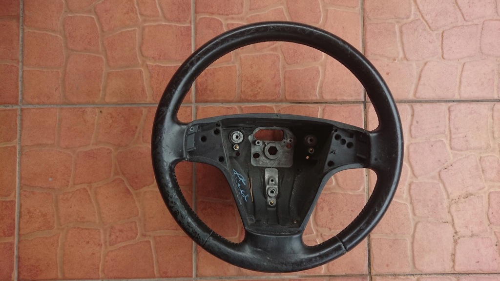 фото №1, Volvo v50 s40 повітропровід шкіряний