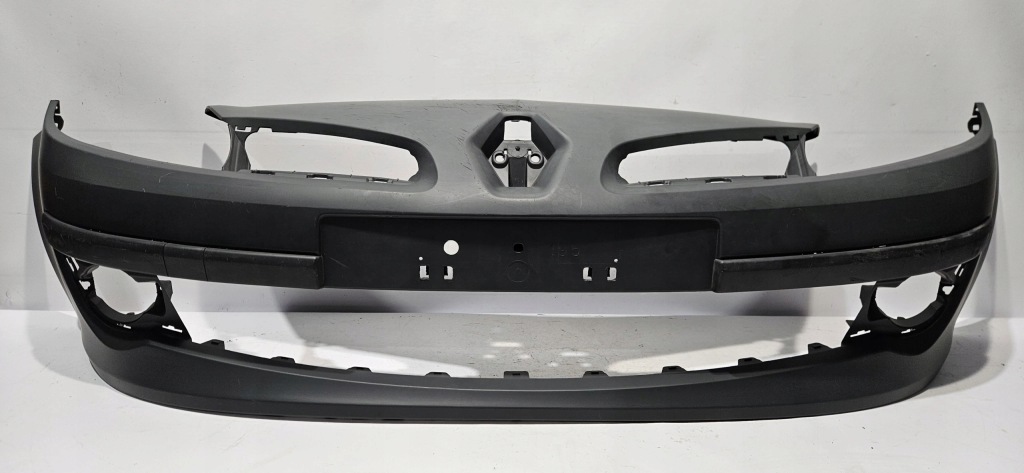 Купить Бампер передний renault clio 3 195 05-09 8200402106 оригинал