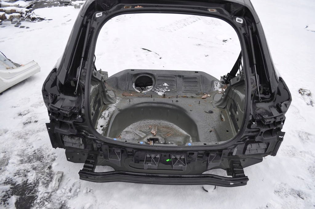 фото №13, Opel corsa f pas задняя задний поддон