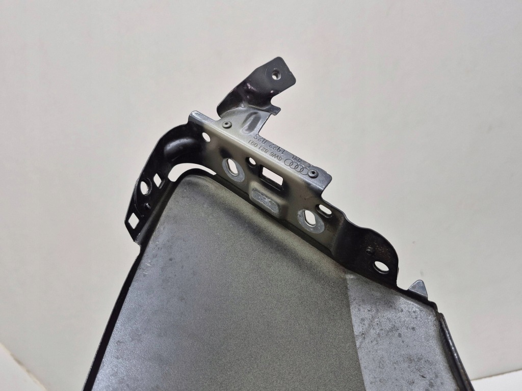 Audi a5 8w6 крило передній ліве Оригінал