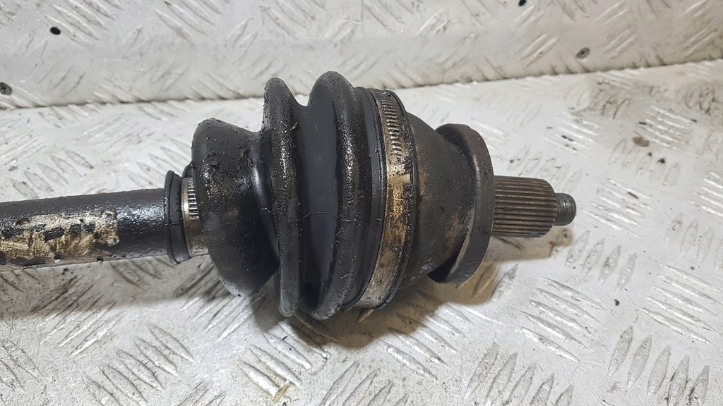 фото №3, Półośka приводной вал левая передняя volkswagen polo 4