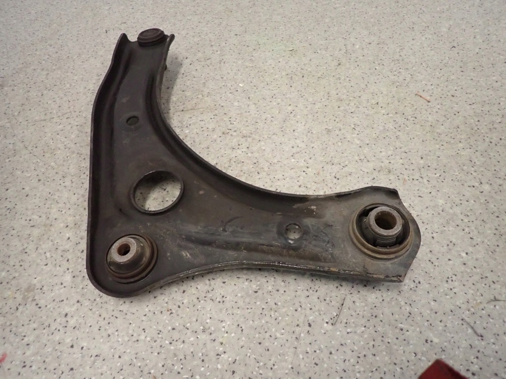 фото №7, Nissan note e12 13- рычаг передний левый перед