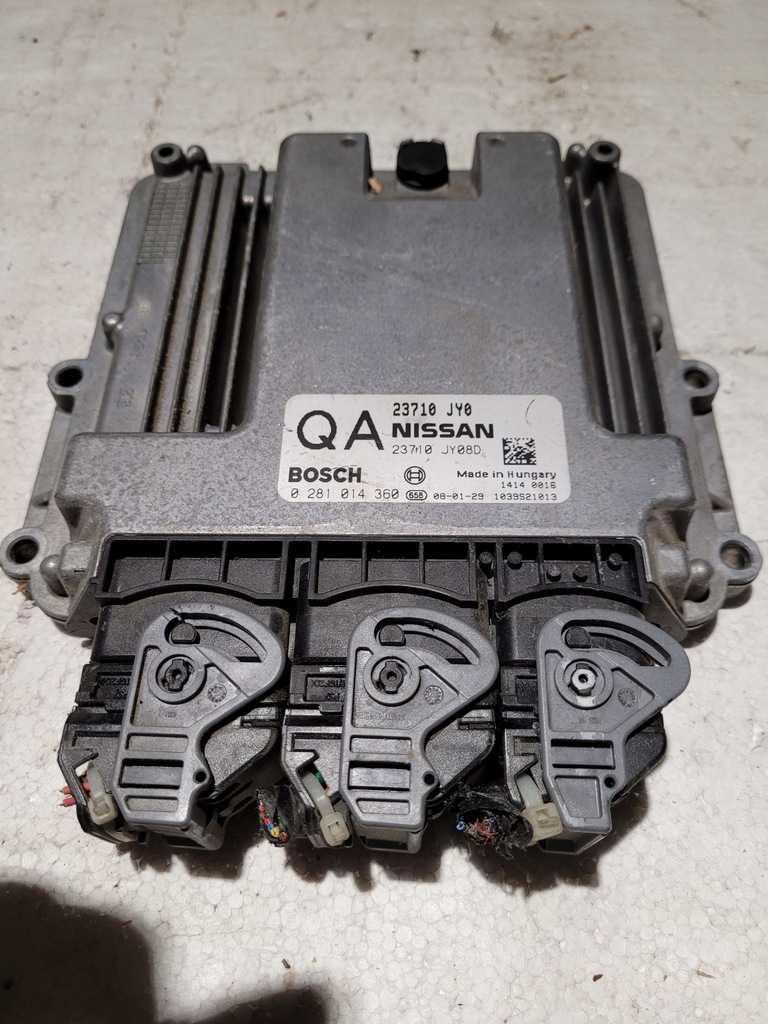 фото №1, Бортовой компьютер двигателя renault 23710jy0