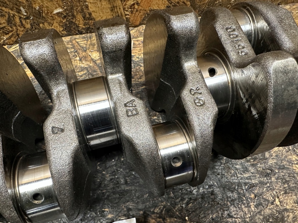 Wał колінчастий mercedes 2.2 cdi 651 65100 65104 в Україні