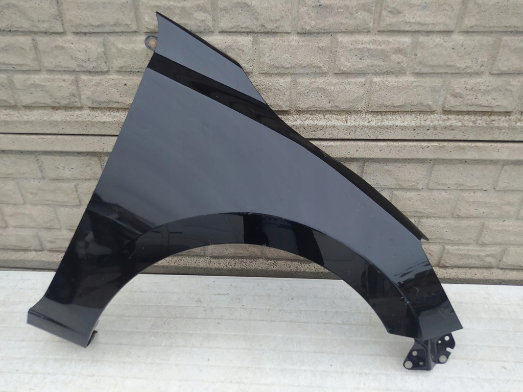 фото №1, Mazda 2 ii 2015-2022 крыло правый передний оригинал