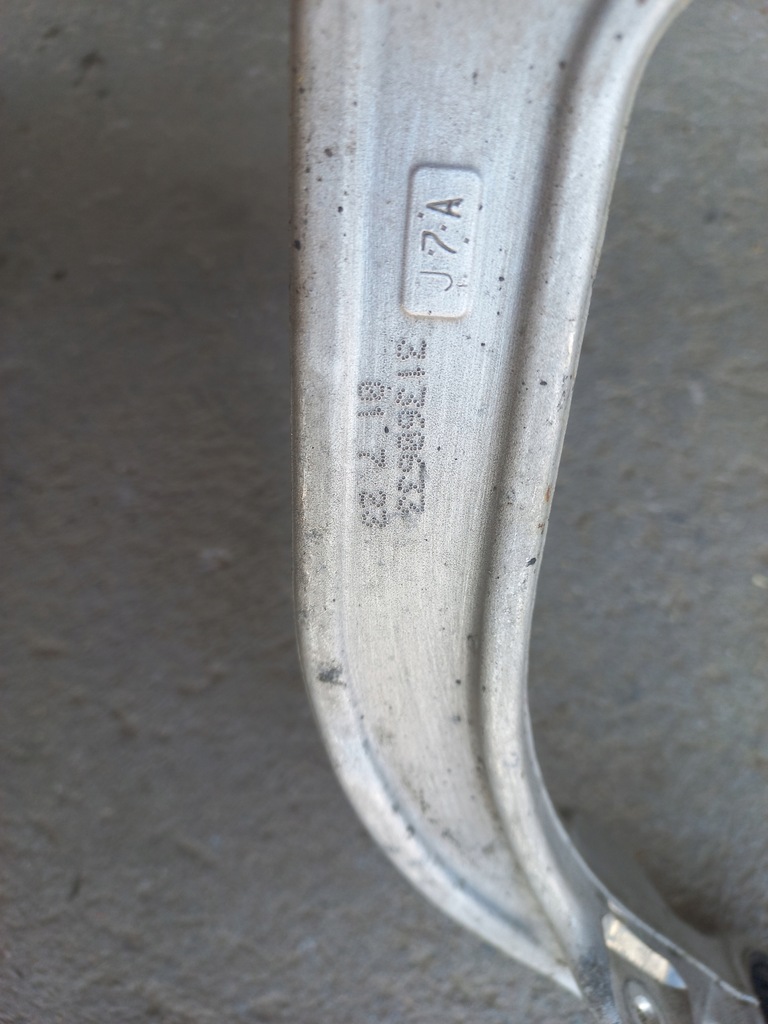 фото №10, Volvo xc60 17- важіль правий верхній перед 31360633