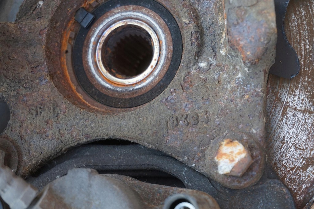 фото №6, Амортизационная стойка поворотный кулак правый dacia duster ii