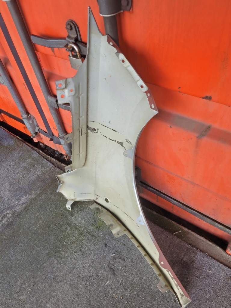 фото №7, Крила передній лівий правий skoda rapid seat toledo поворотник 2012-19