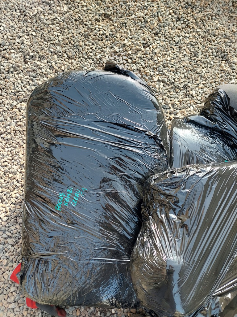 фото №5, Сиденья заднее сиденье ford focus mk1 kombi