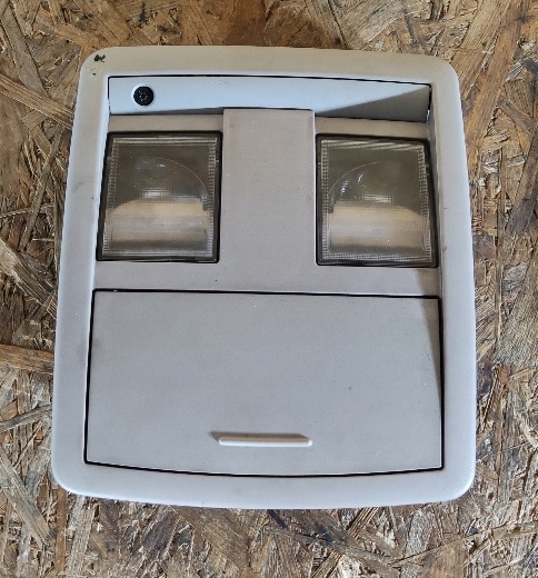 фото №1, Освітлення лампа jeep grand cherokee wk