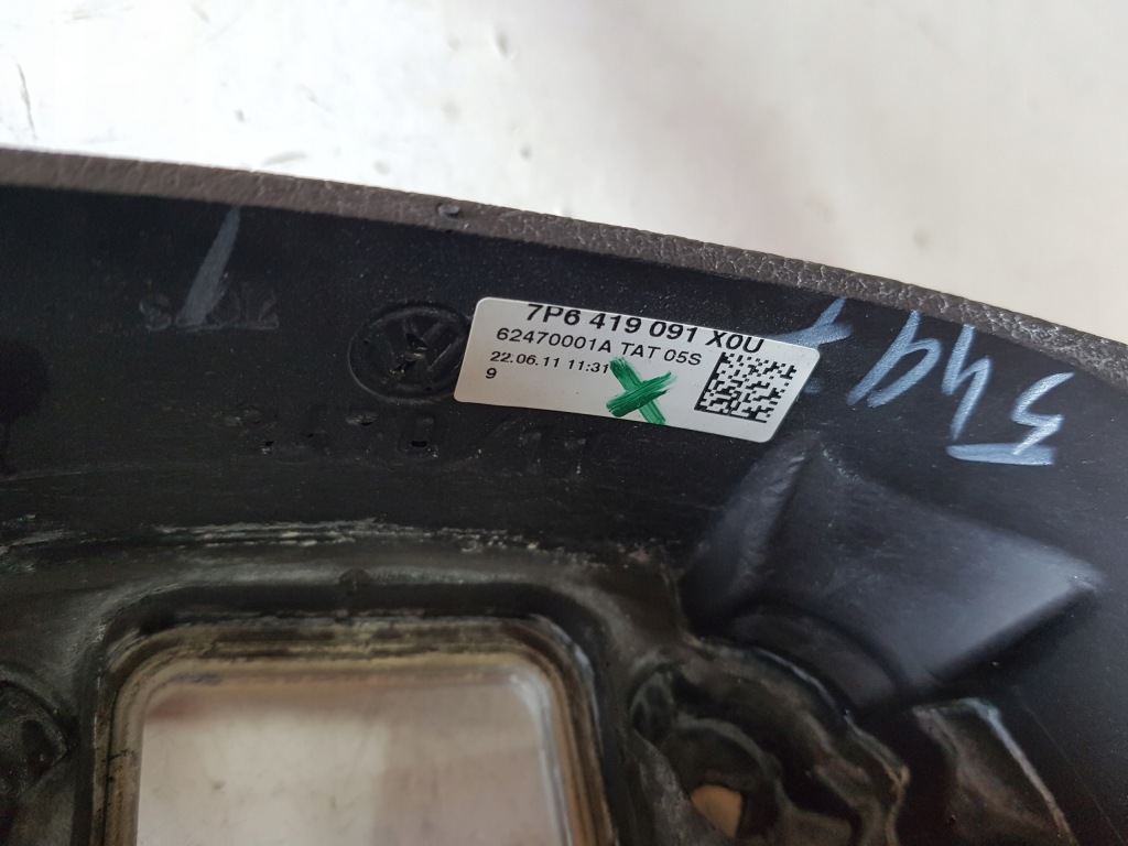 фото №11, Vw touareg ii 7p 10-13r воздуховод кожаный