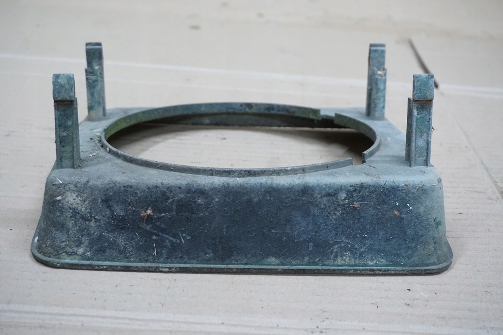 фото №11, Suzuki samurai рамка корпус лампи лівий перед решітка радіатора решітка радіатора 410 413