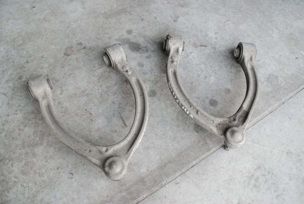 фото №4, Mercedes s-klasa w221 6.3 amg важіль верхній p / l