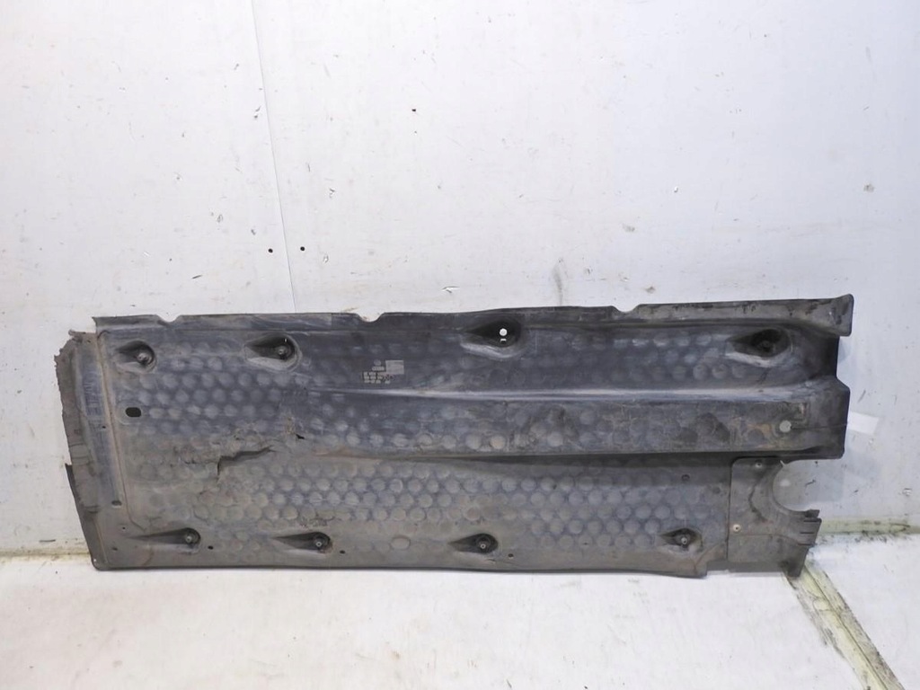 фото №7, Захист підвіска ліва audi a3 8p sportback 1k0825211e