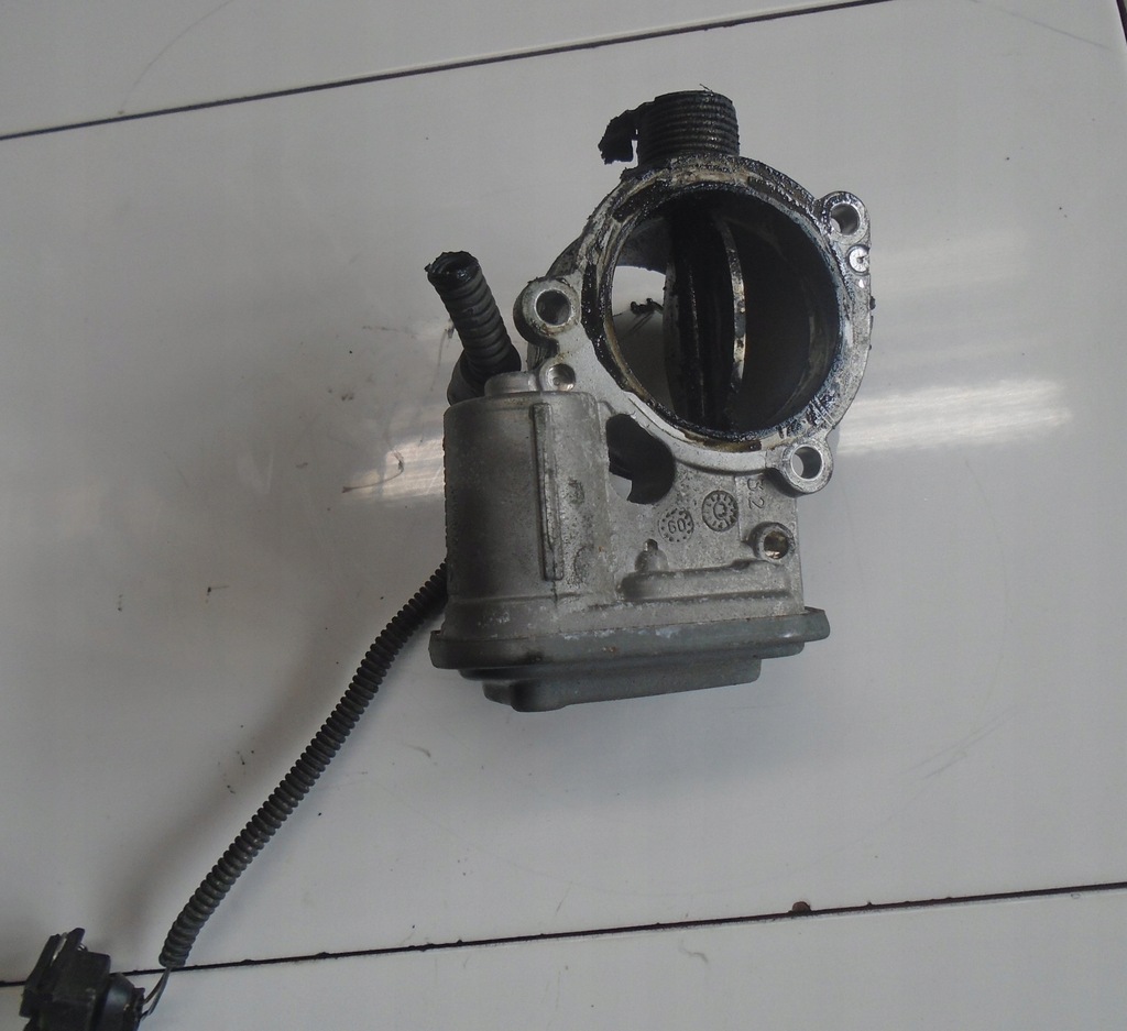 фото №1, Bmw 3 e92 2.0d дроссельная заслонка