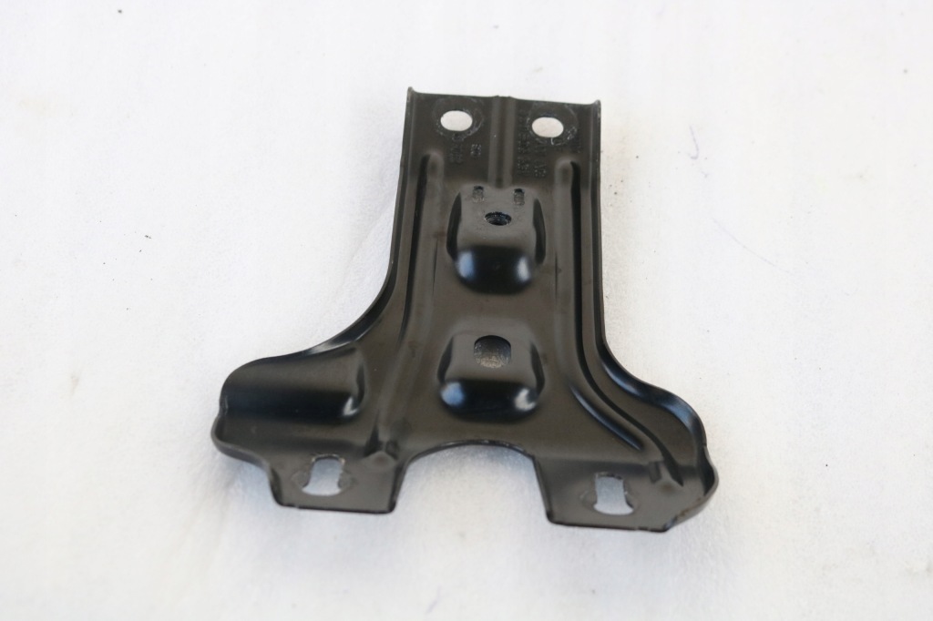 фото №9, Кронштейн замка капот передней vw golf vii