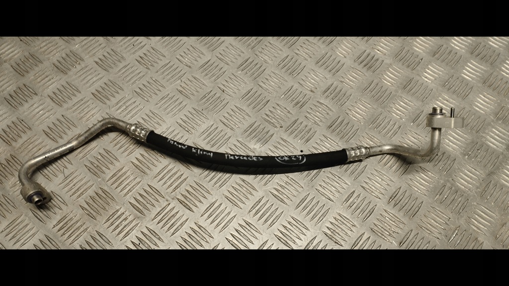 фото №1, Mercedes w206 трубка кондиционера a2068304102