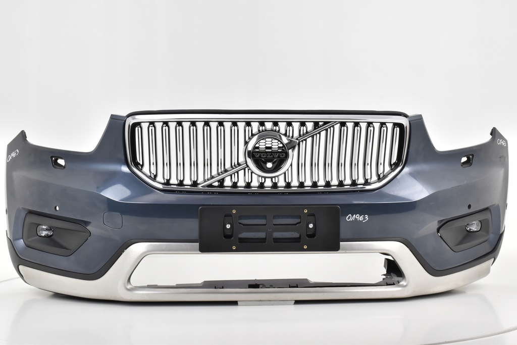 фото №1, Volvo xc40 xc 40 2018- przed lift бампер передній