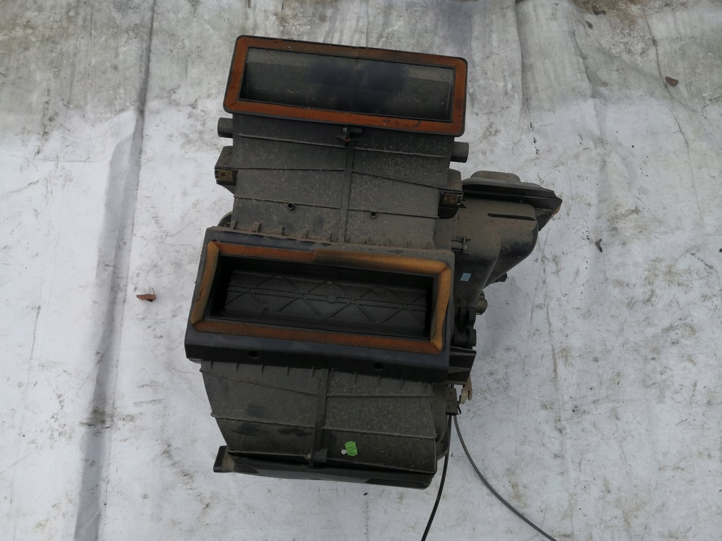 фото №3, Отопитель воздуходувка renault trafic 8200550581