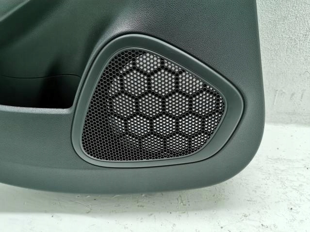 фото №2, Обшивка дверь левый задняя renault captur i 13-19 eu