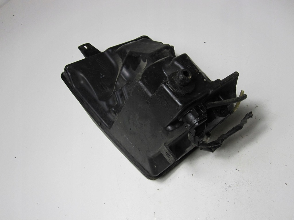 фото №8, Бак омывателя mazda 6 02r