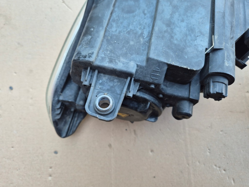 фото №6, Лампы передние ксенон vw passat cc 3c8941758c,3c8941752c полный