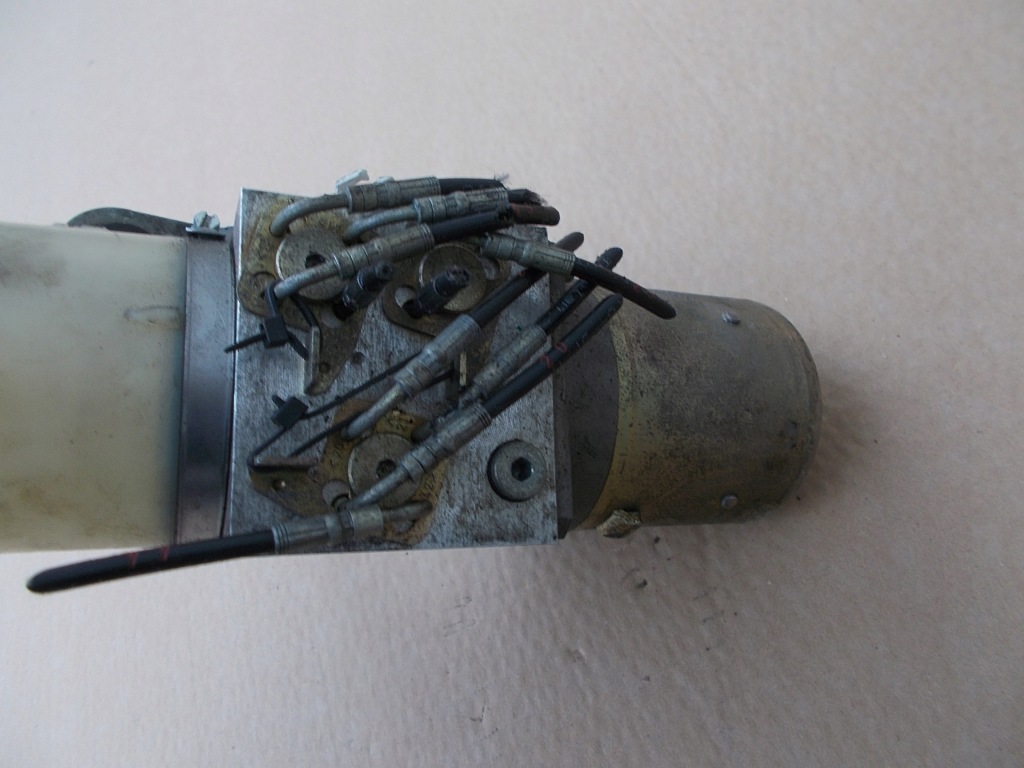 фото №3, Насос двигатель крыша mercedes slk r170 a1708000030