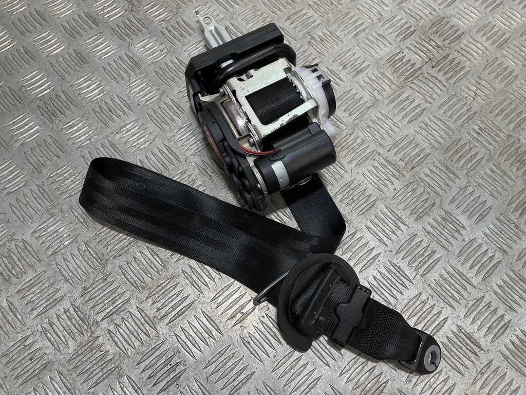 фото №1, Pas безопасности правый перед audi a6 c8 4k8857706a