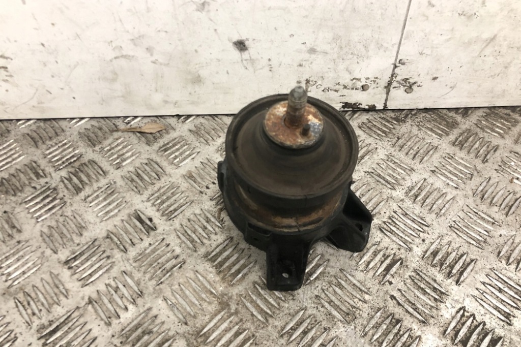 фото №7, Задня кронштейн двигуна hyundai santa fé ii cm 219322b000 2.2l дизель 114kw