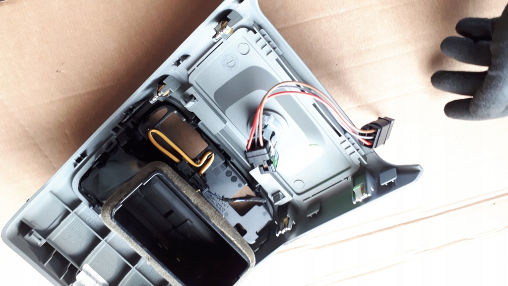 фото №8, A5 8w рамка захист тунель 8w0864376 a4 b9