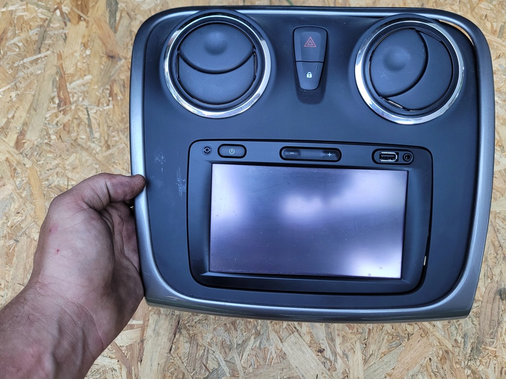 фото №1, Радио навигация экран dacia sandero ii