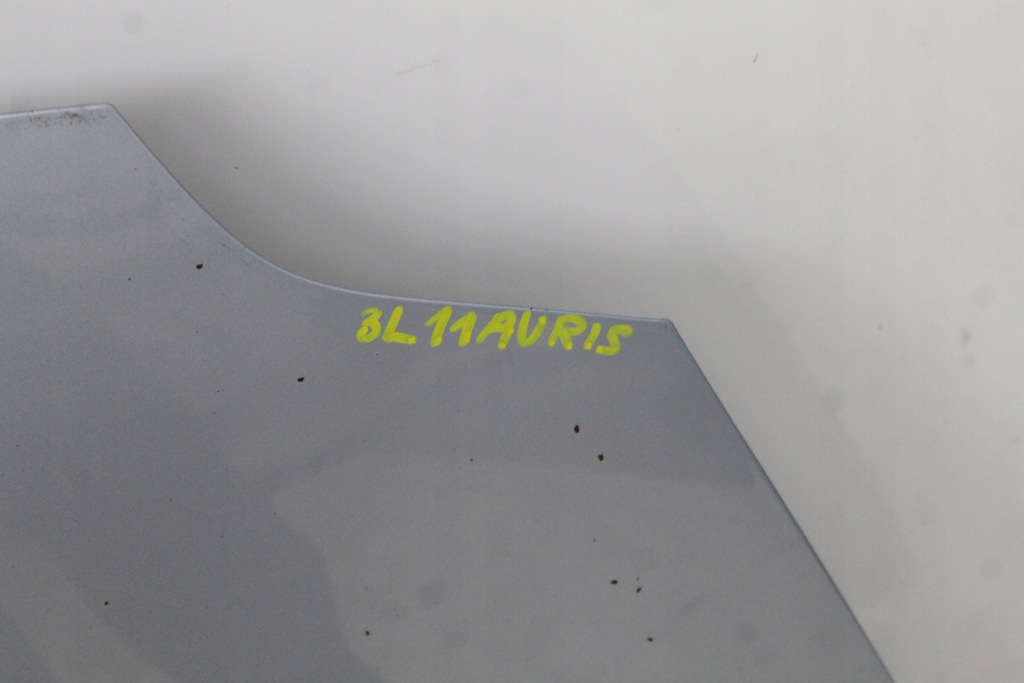 фото №12, Toyota auris i 06r- капот кришка двигуна 8s1