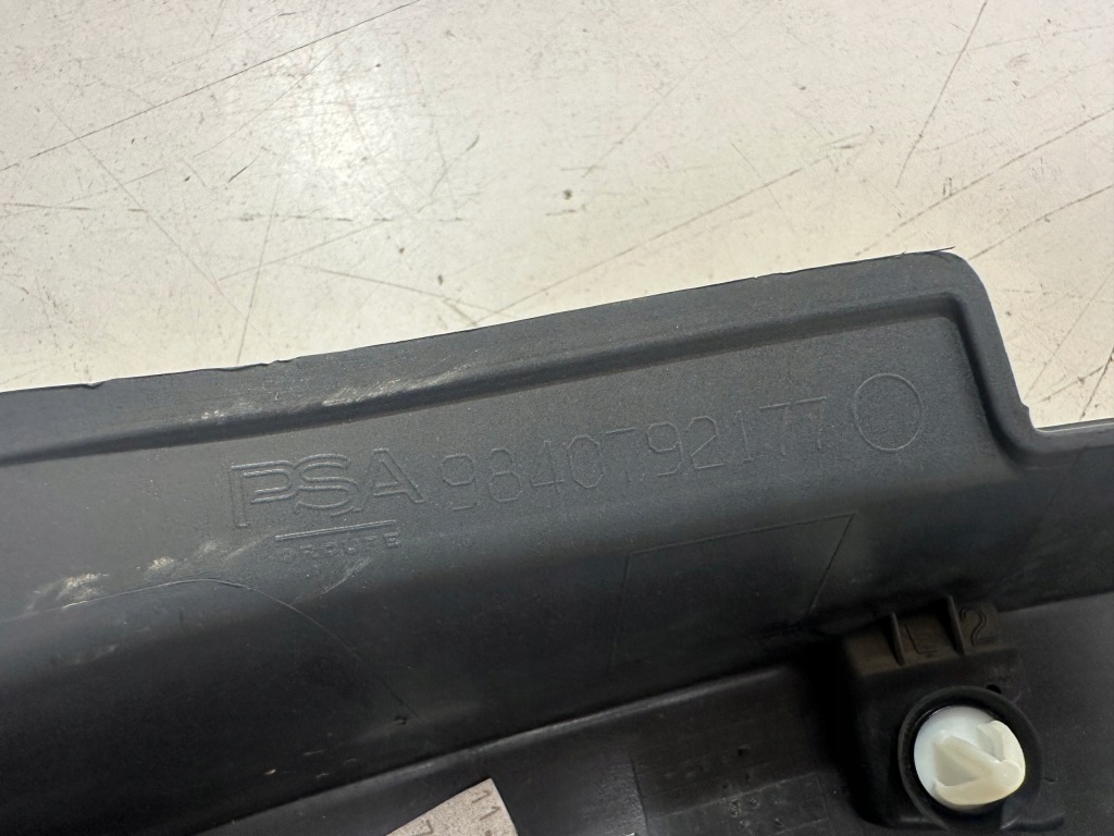 фото №15, Молдинг крила правий задня opel grandland x lift 9840792177