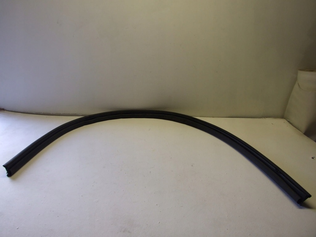 фото №1, Прокладка кузов права ліва dodge ram 1500 06r