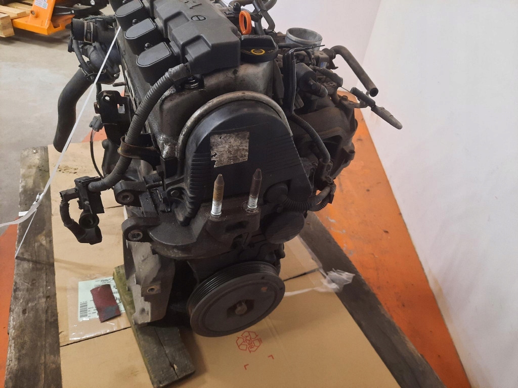 фото №7, Honda civic vii lift 1.4mt 90km sport hb 03-05 двигун бензиновий d14z6 d14z6