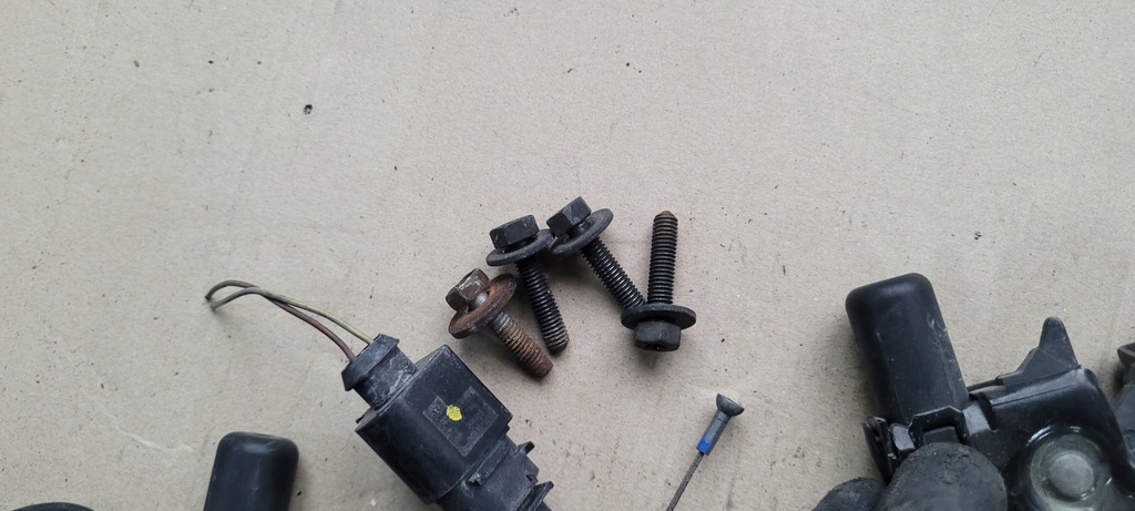 фото №10, S7 4g a7 замок капот лівий правий трос троси комплект a6 c7 4g s6