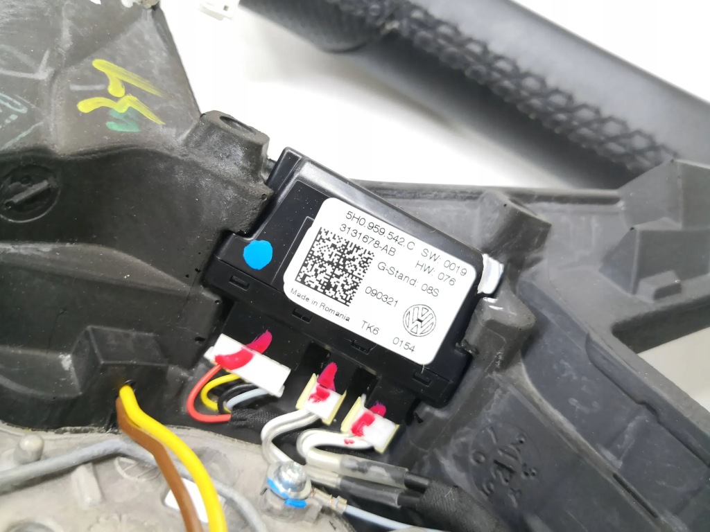 фото №10, Воздуховод с подогревом лепестки переключения vw golf viii 8 5h0 gtd passat b8