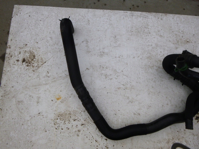 фото №4, Шланг пабтрубок  магистраль жидкость micra k14 1.0 b 2019r