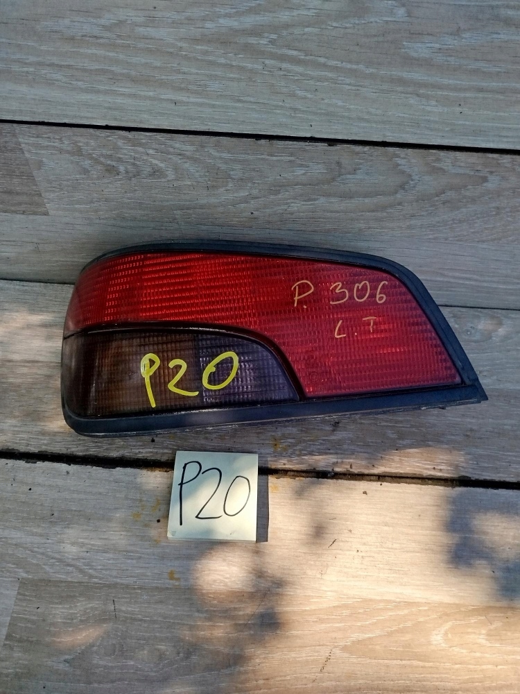 фото №1, Лампа задняя левая левый задняя peugeot 306