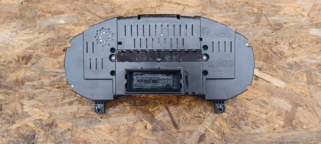 фото №9, Прилади. skoda octavia ii. 1z0920841e