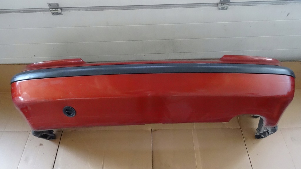 фото №1, Volvo v40 бампер задня