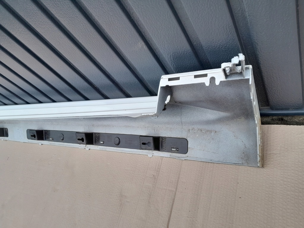 фото №8, Volvo xc90 ii 15- молдинг накладка порог левая