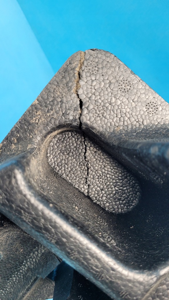 Mercedes w206 c200 23r абсорбер бампера задняя a2063150000 Оригинал