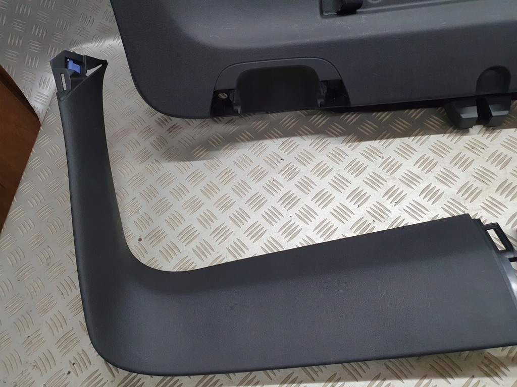 фото №11, Обивка корпус крышки opel insignia b kombi