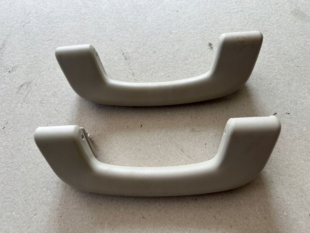 фото №3, Bmw 2 f45 f46 ручки потолочный комплект бежевые