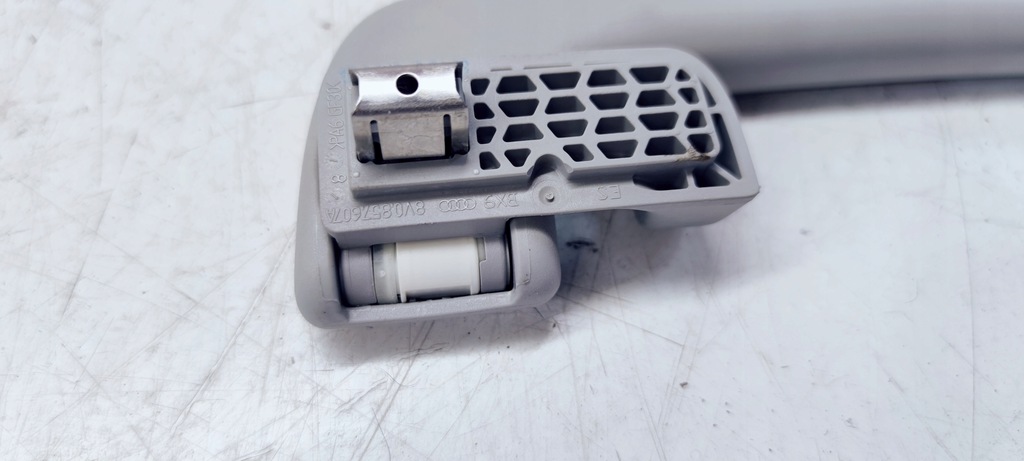 фото №5, Ручка потолочный левый задняя audi a3 8v 8v0857607a