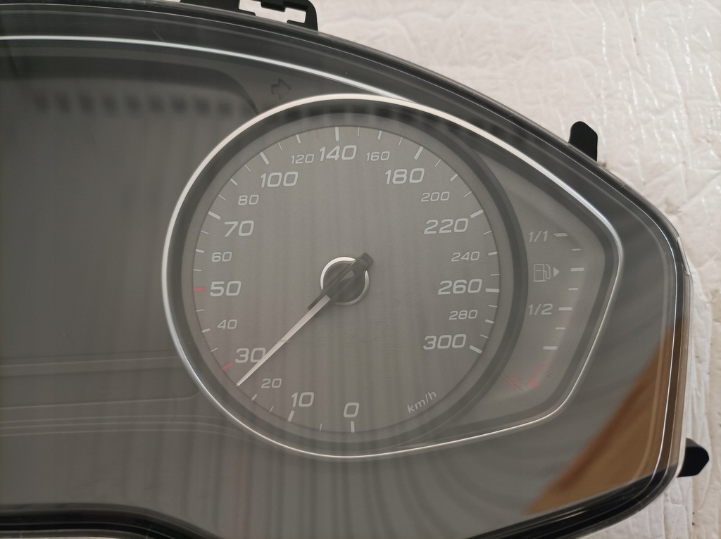 фото №6, Audi s4 b9 s5 f5 лічильник прилади 8w5920786