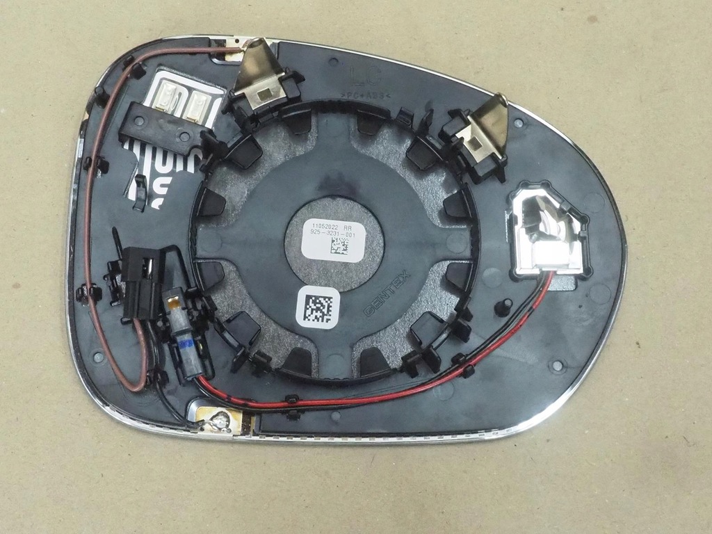 фото №8, Alfa romeo tonale вкладыш зеркало фотохромный + ассистент europa