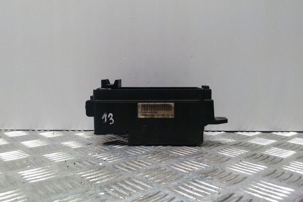 фото №1, Коробка предохранителей mini cooper r50, r53 692148301 1.6l бензиновый 2005