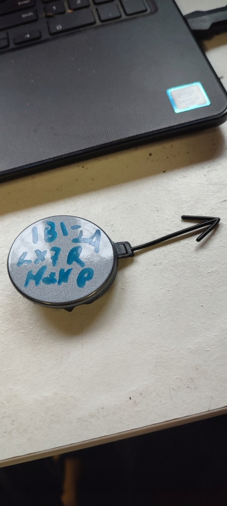 фото №6, Заглушка фаркоп буксировочный перед seat ibiza 5 v 6f od 17r 67b307-9 lx7r